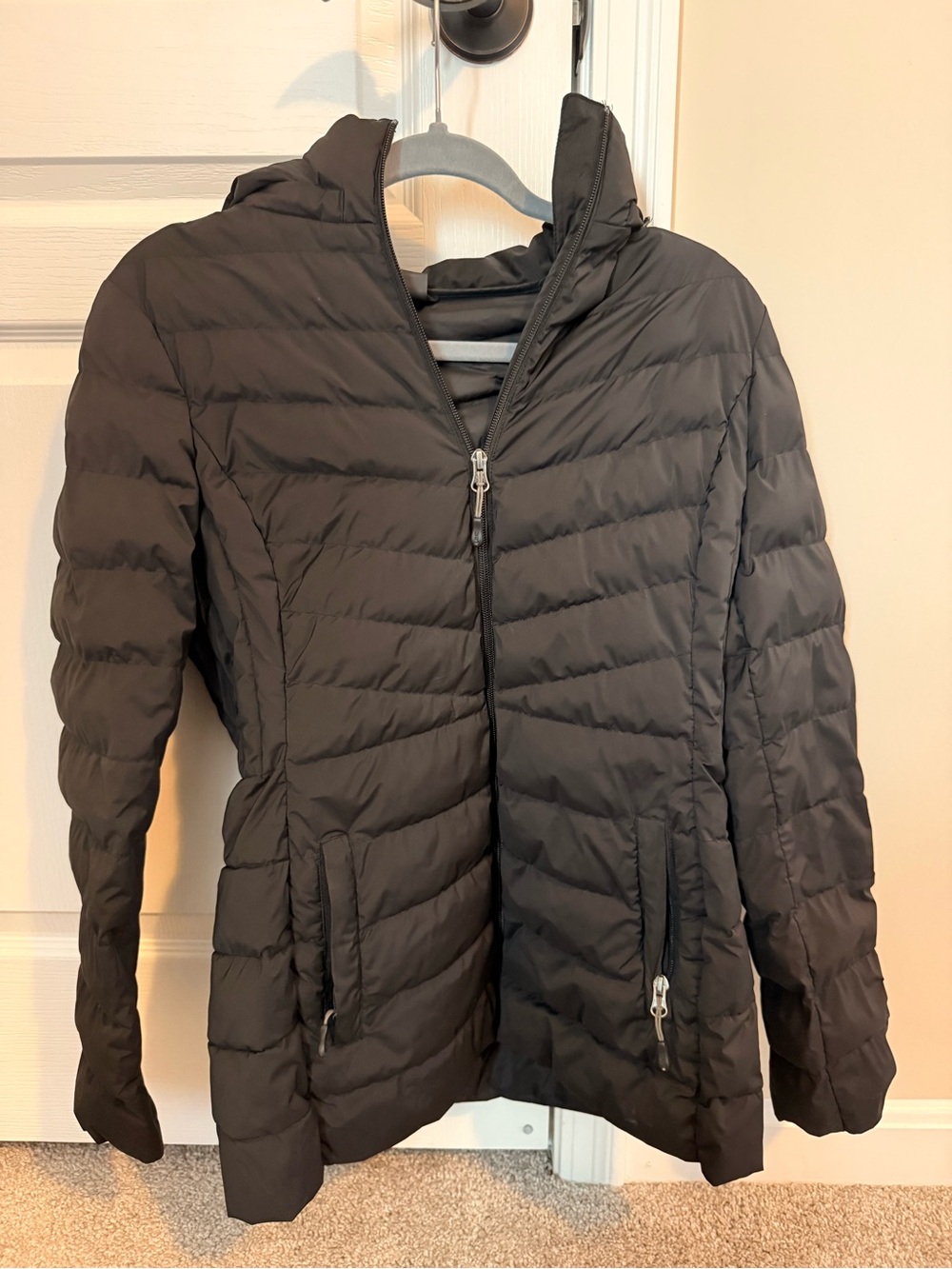 32 Degrees Women's Black Quilted Hooded Puffer Jacket